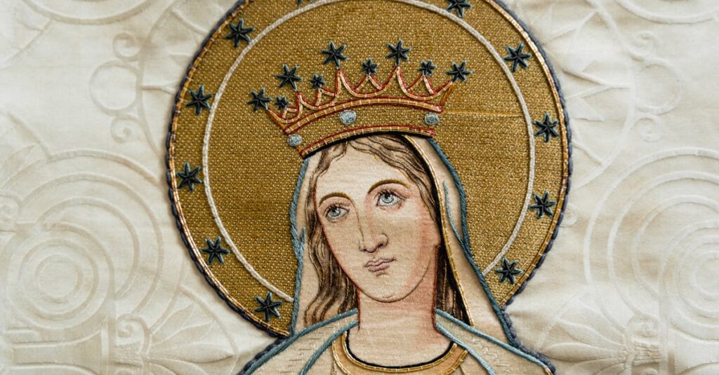 龍神と深くつながる瞑想や感謝の心を象徴する、光に包まれた龍と水の幻想的なイメージ。