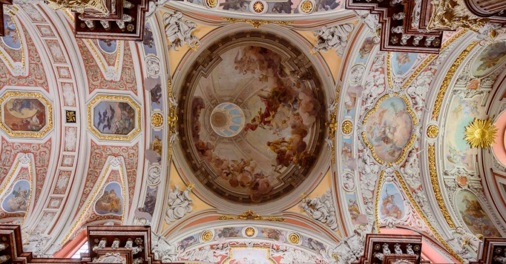 龍神の絵画から光と波動が放たれる神秘的なスピリチュアルアート