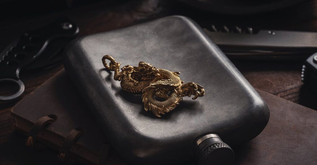 龍神のお札と護符を並べ、金色の光で波動が共鳴する様子を描いた幻想的なアート