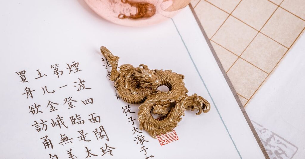 龍神の置物で空間を整える様子を表す、金色の龍の像と流れる氣のエネルギーを描いたイメージ。