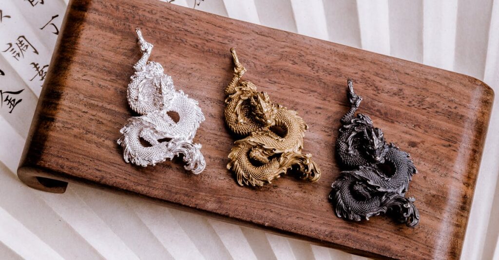 龍神の護符に光が流れ込み、天と地をつなぐ神秘的なエネルギーを表現したスピリチュアルアート