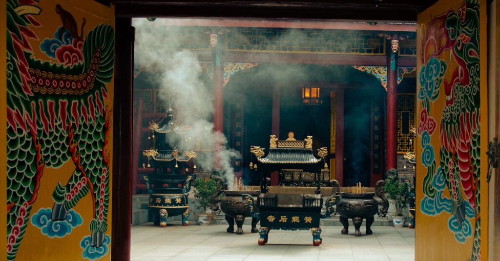 瞑想中に龍神の光と波動を感じながら言霊で交流する神秘的な場面