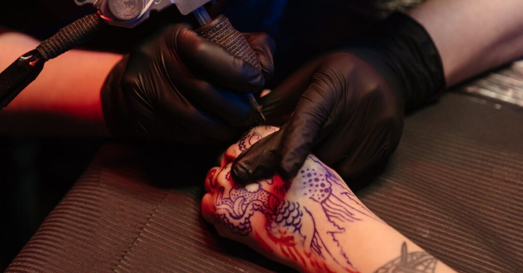 龍神アートの目や光、鱗の描写が象徴的に輝き、スピリチュアルなサインを示す幻想的なイラスト